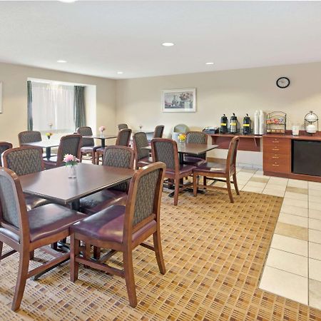 Microtel Inn & Suites By Wyndham Jasper Exterior photo