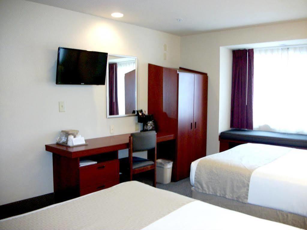 Microtel Inn & Suites By Wyndham Jasper Exterior photo